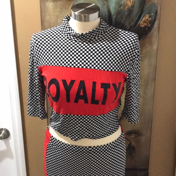 Fashion nova suit - Picture 3 of 5